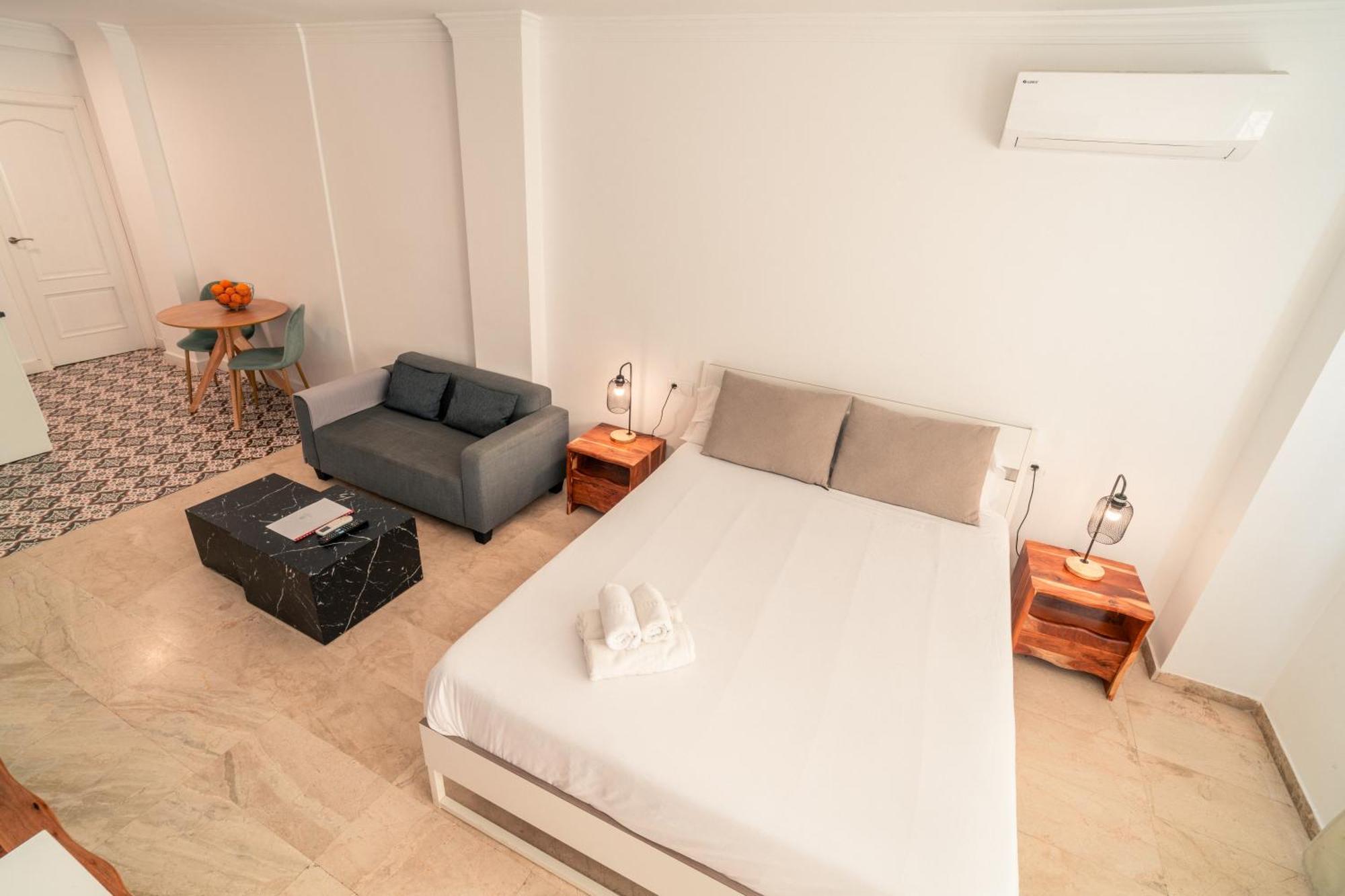 Apartamentos Avanel Ронда Экстерьер фото